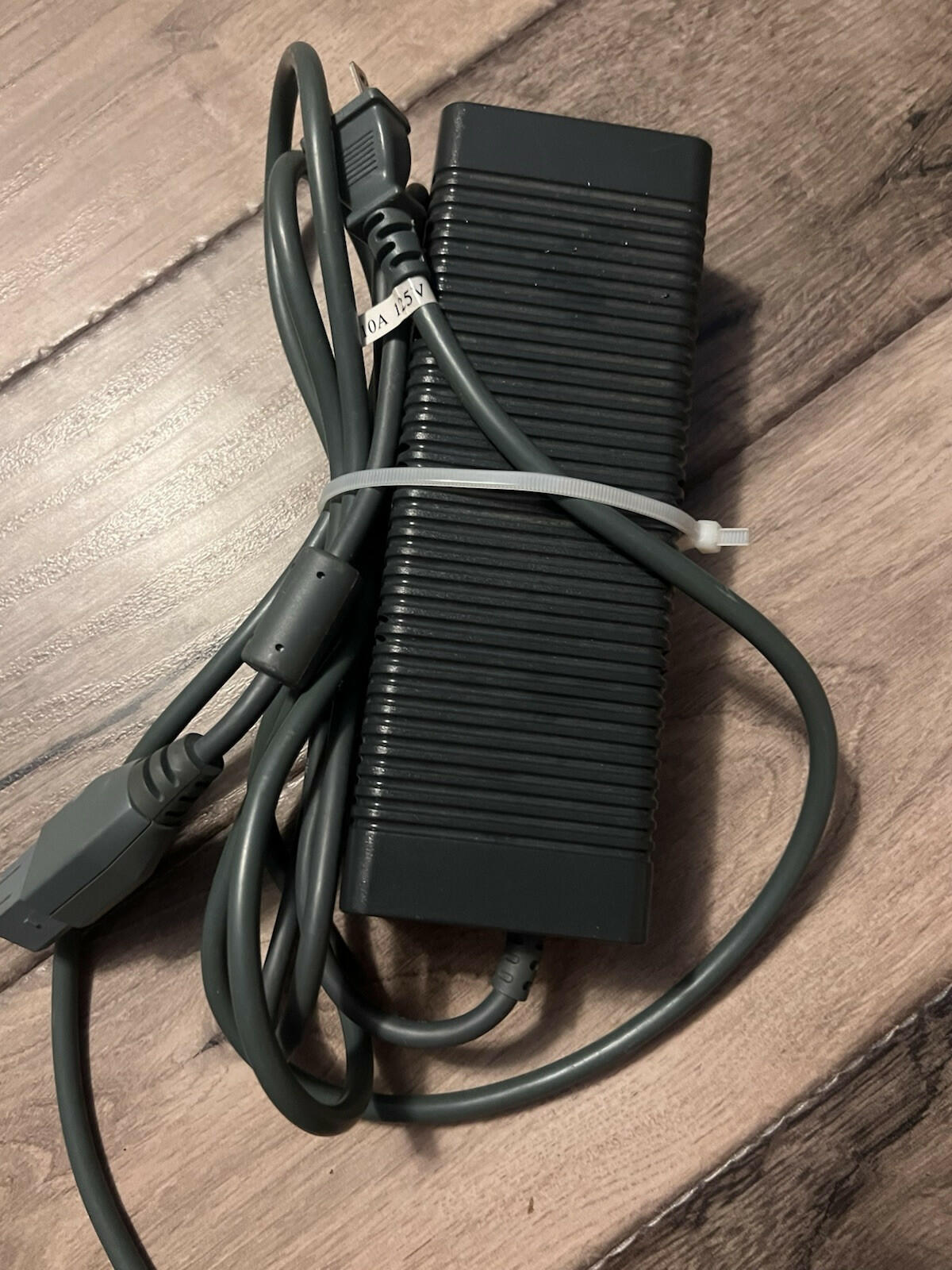 Microsoft Xbox 360 OEM AC Adapter Power Supply Model EADP-175AB