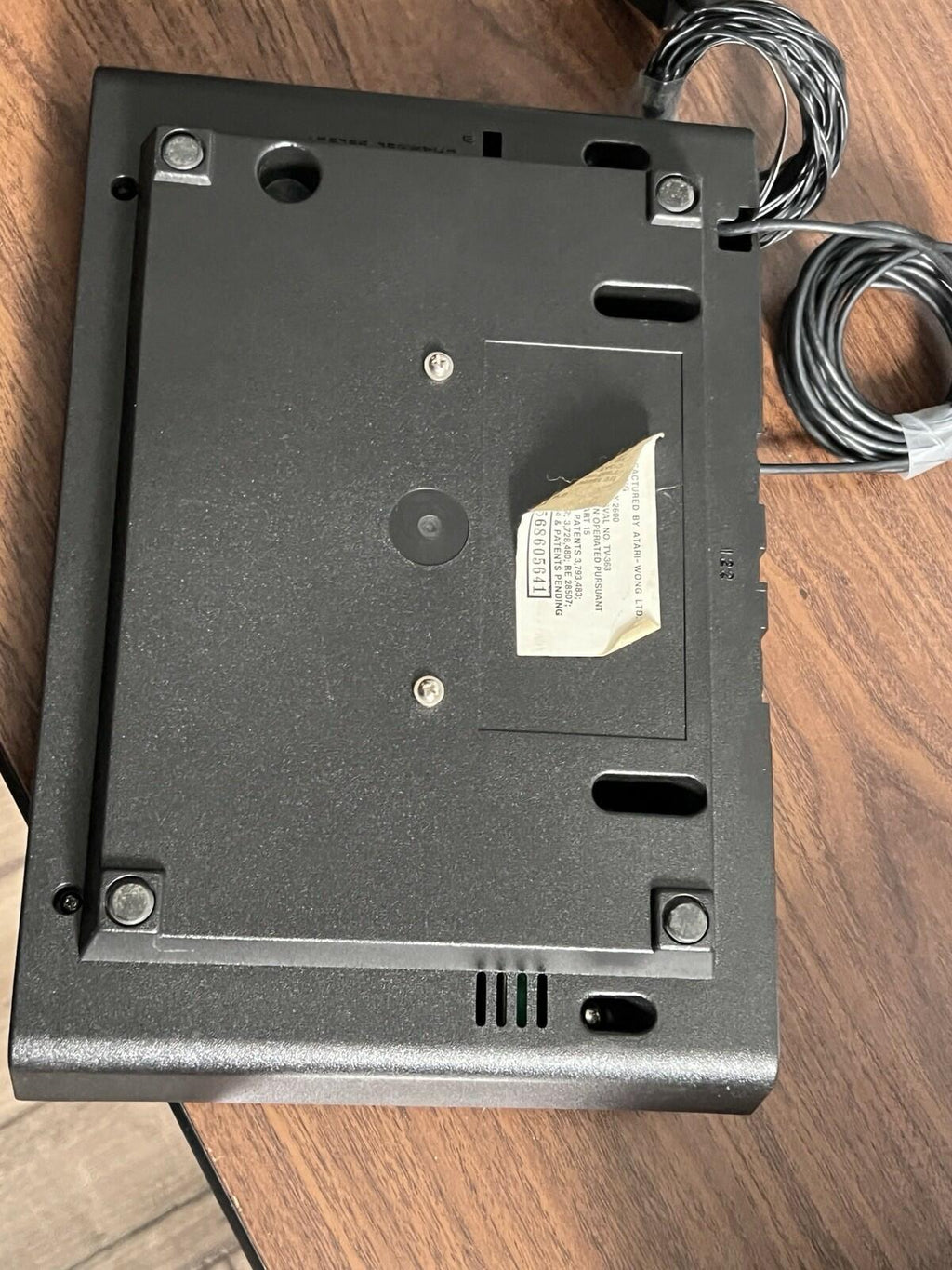 Atari 2600 System Light Sixer With Power Supply And Controller