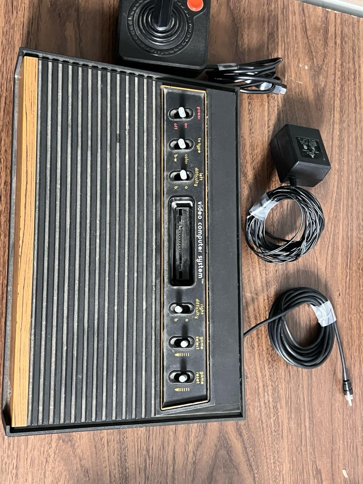 Atari 2600 System Light Sixer With Power Supply And Controller