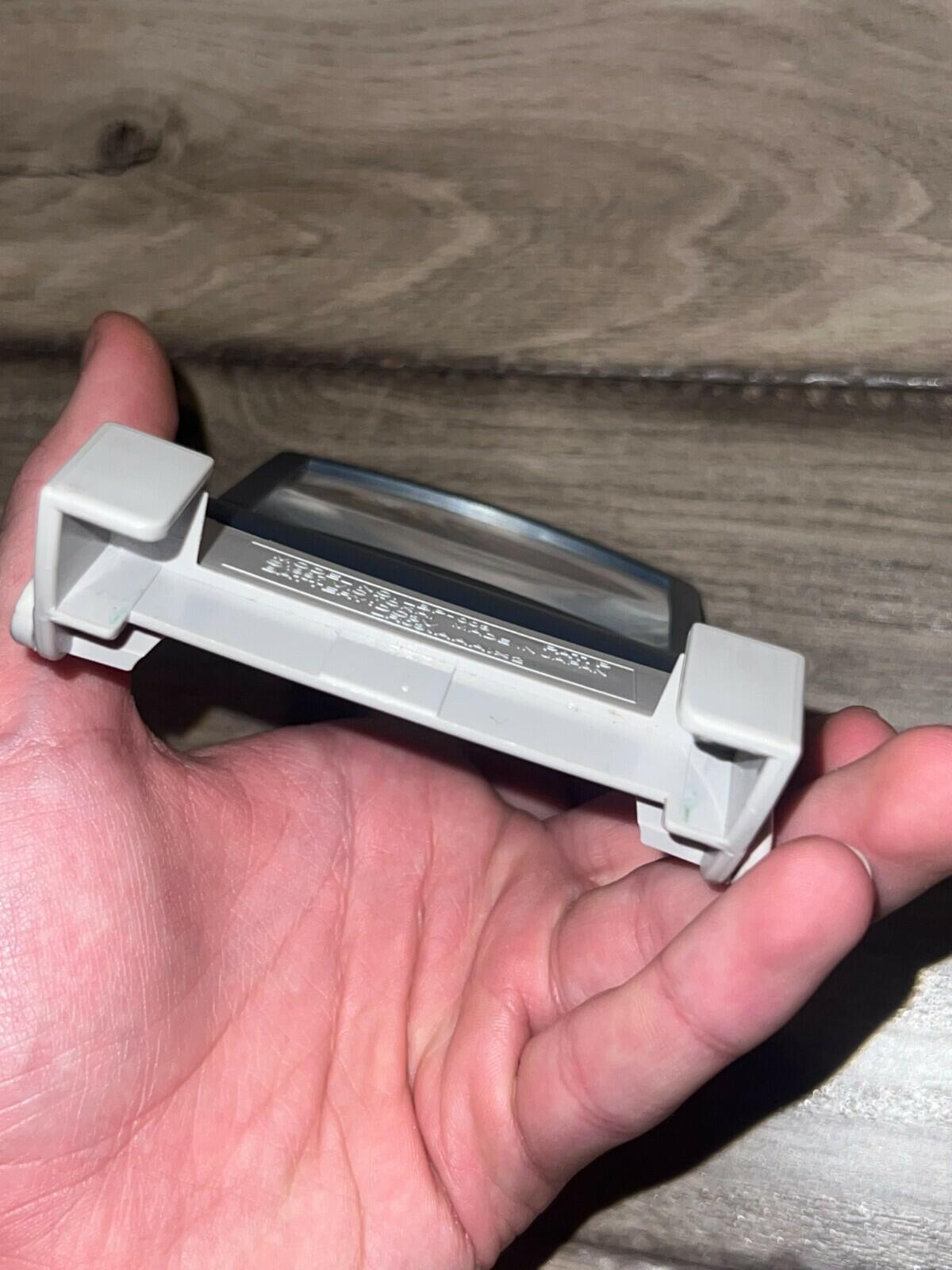 Nintendo Gameboy Light Boy LBP-003 Vic Tokai 1997