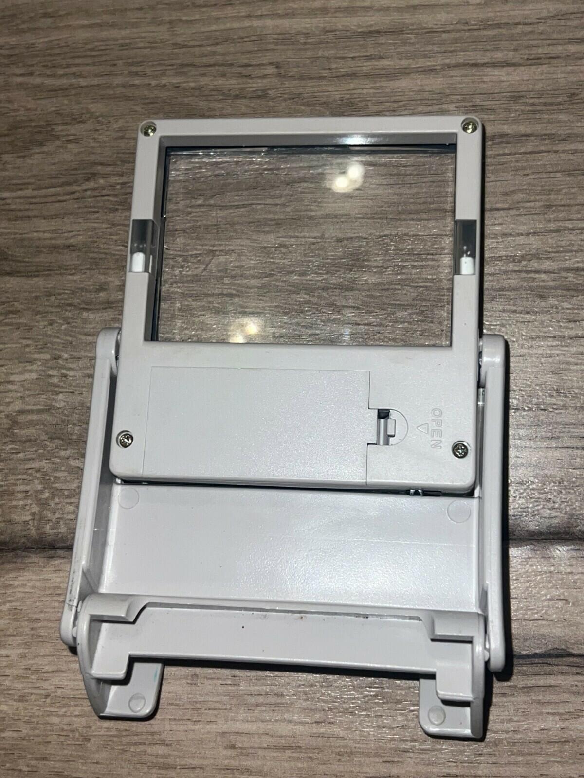 Nintendo Gameboy Light Boy LBP-003 Vic Tokai 1997