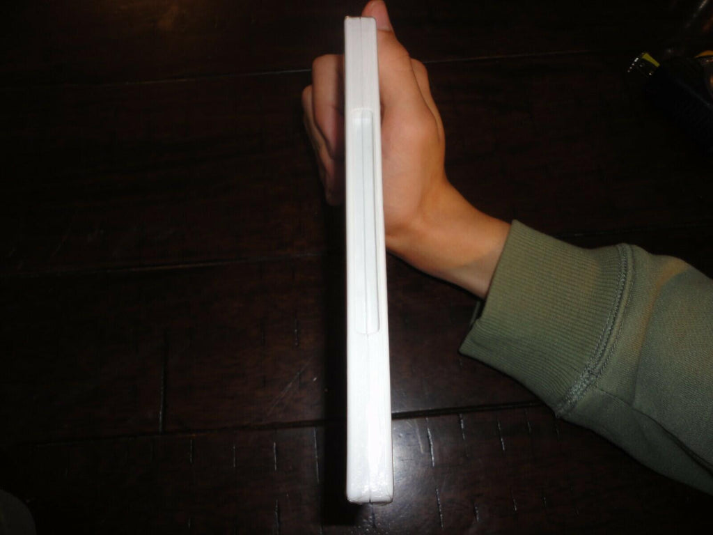 Wii Fit Plus (Nintendo Wii, 2009) BRAND NEW SEALED