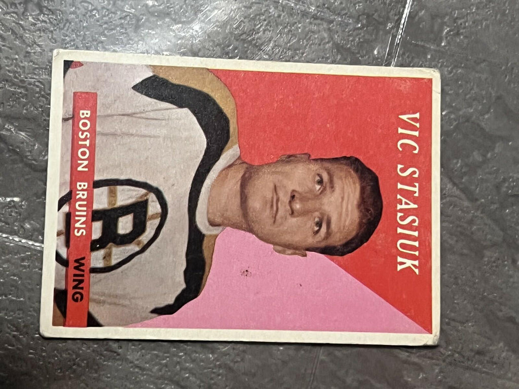 1958-59 Topps Vic Stasiuk Boston Bruins #9 NHL Hockey Card