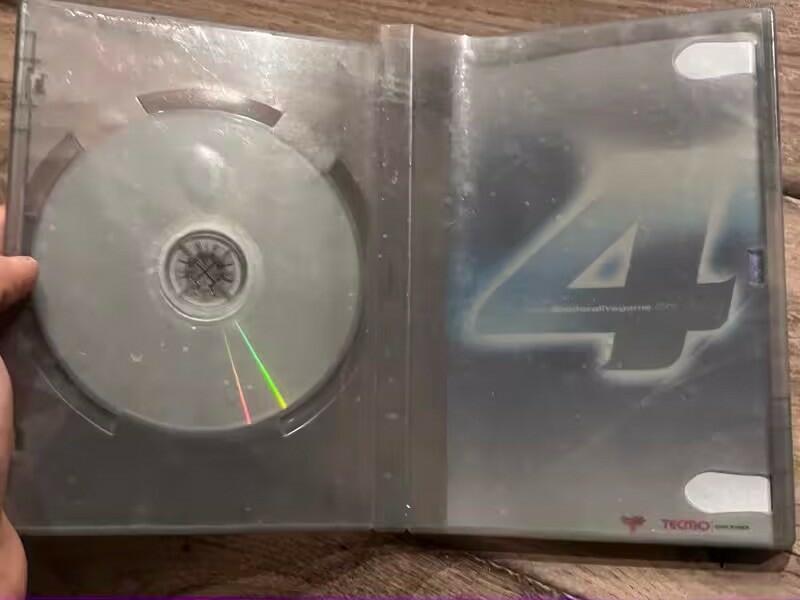 Dead or Alive 4: Platinum Hits (Microsoft Xbox 360, 2005) CIB NO ARTWORK