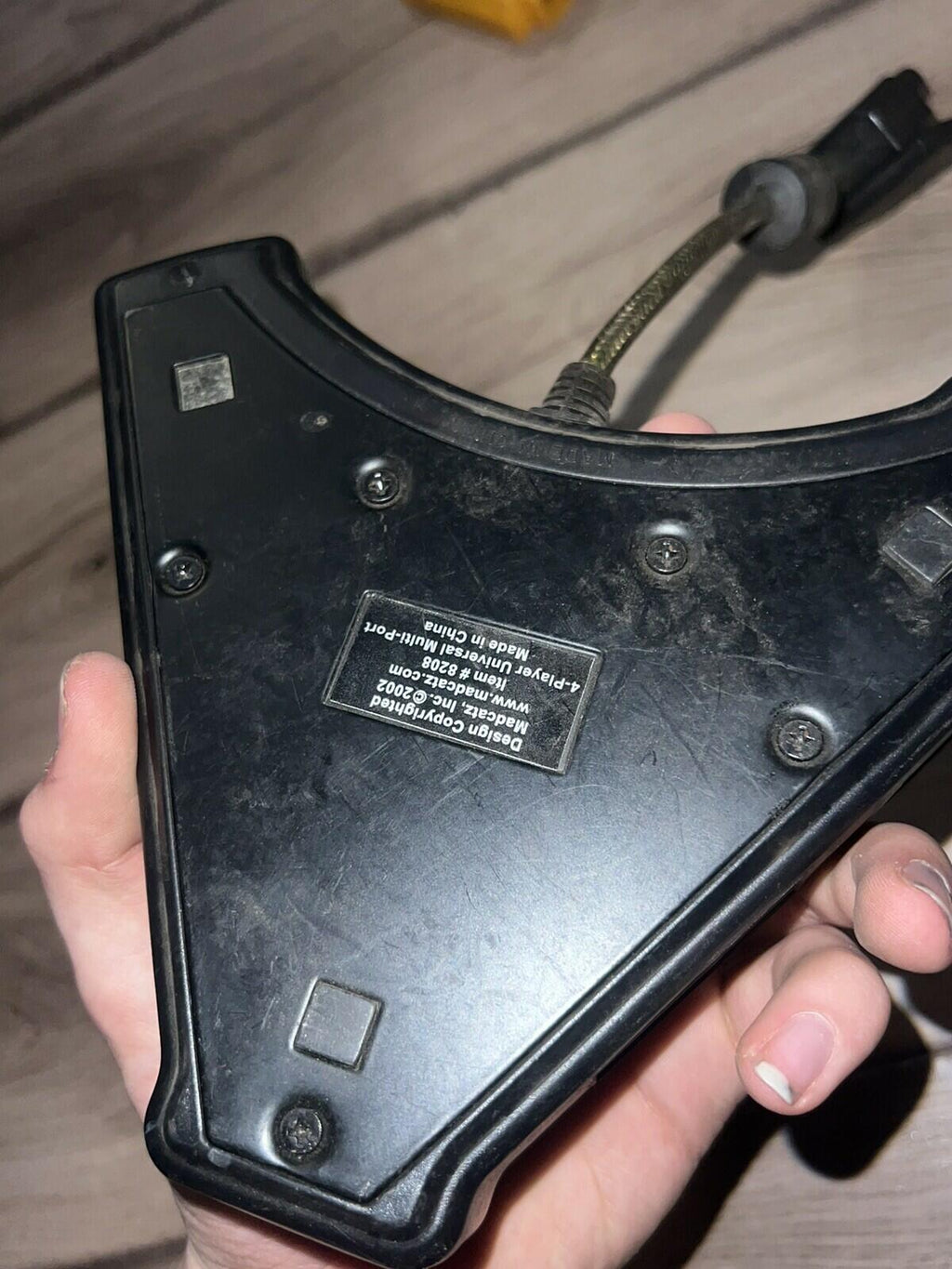 MadCatz 4-Player Universal Multi-Port System for PS1 & PS2 8208 Wired