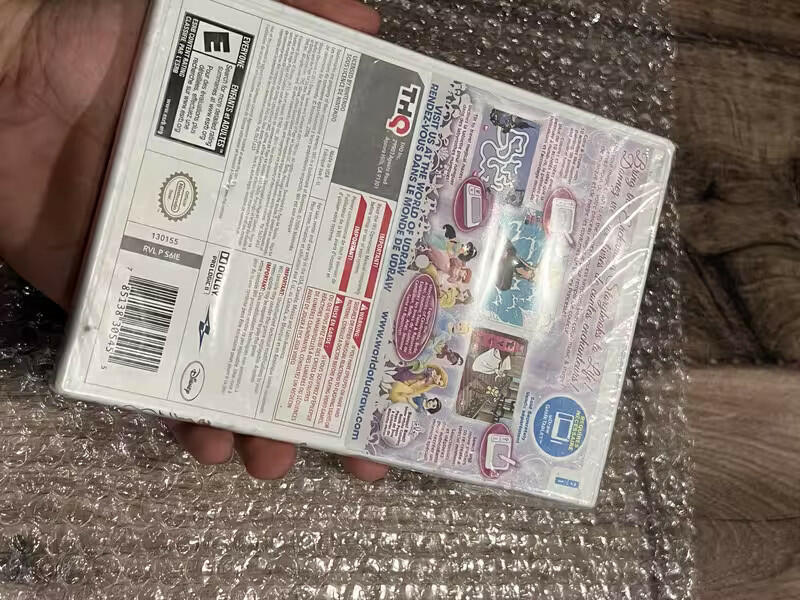 Disney Princess: Enchanting Storybooks Udraw (Wii, 2011) NEW SEALED CRACKED CASE