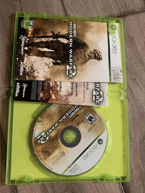 Call of Duty Modern Warfare 2: Platinum Hits Best Seller (Xbox 360, 2009) CIB