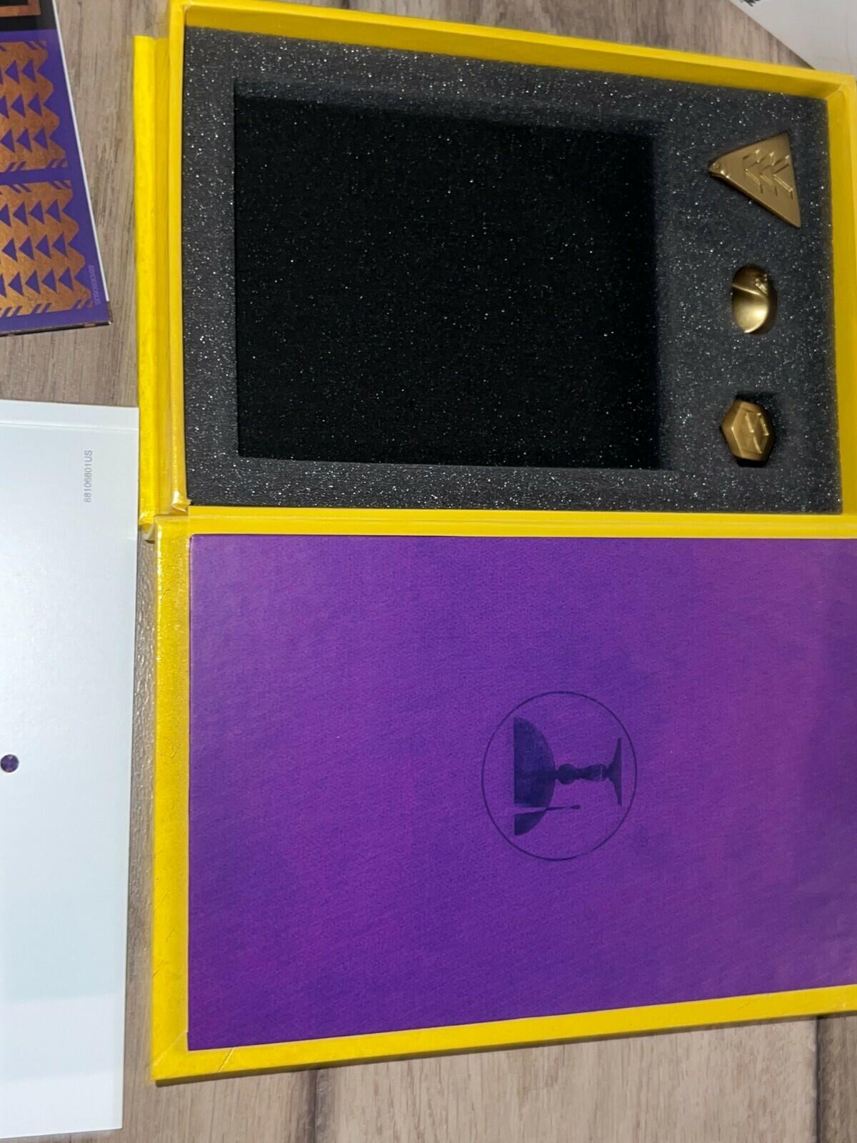 Destiny 2: Limited Edition (Sony PlayStation 4, 2017) CIB