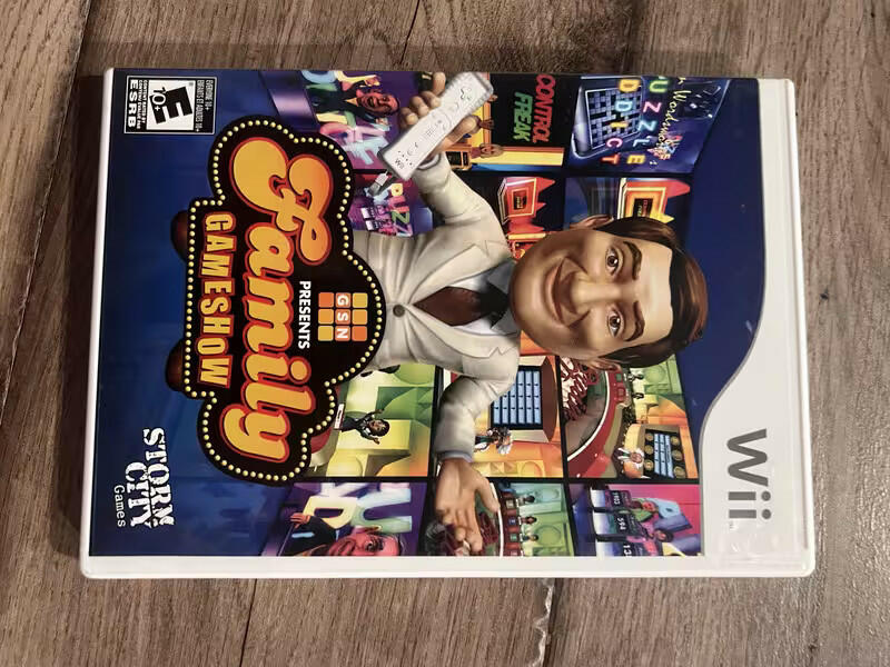 Family Game Show (Nintendo Wii, 2010) CIB