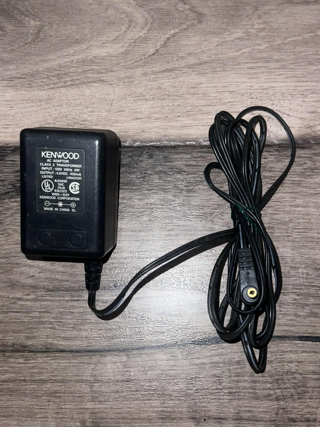 Kenwood power supply W09-1251 AC adaptor plug transformer a20450 e82323