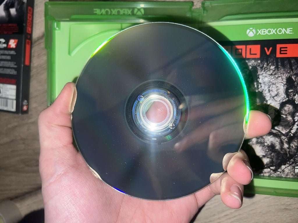 Evolve (Microsoft Xbox One, 2015) CIB W/ SLIP COVER