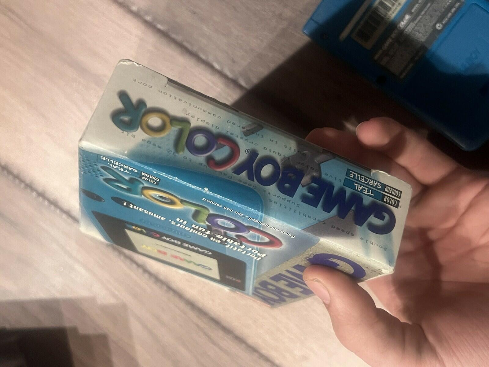 Nintendo Game Boy Color Teal Blue Complete in Box CIB With Manuals CGB-001 OEM