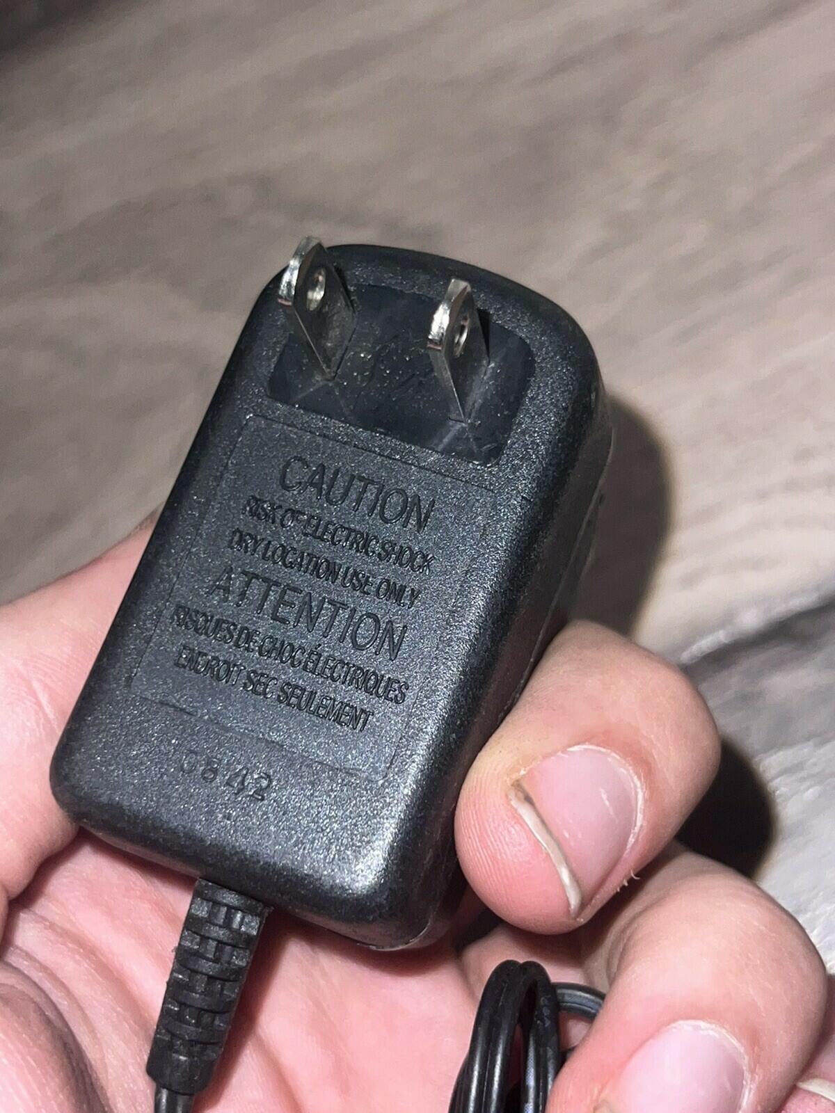 AC Power Adapter U050020D12 26-006010-000-100 6V 200MA DC