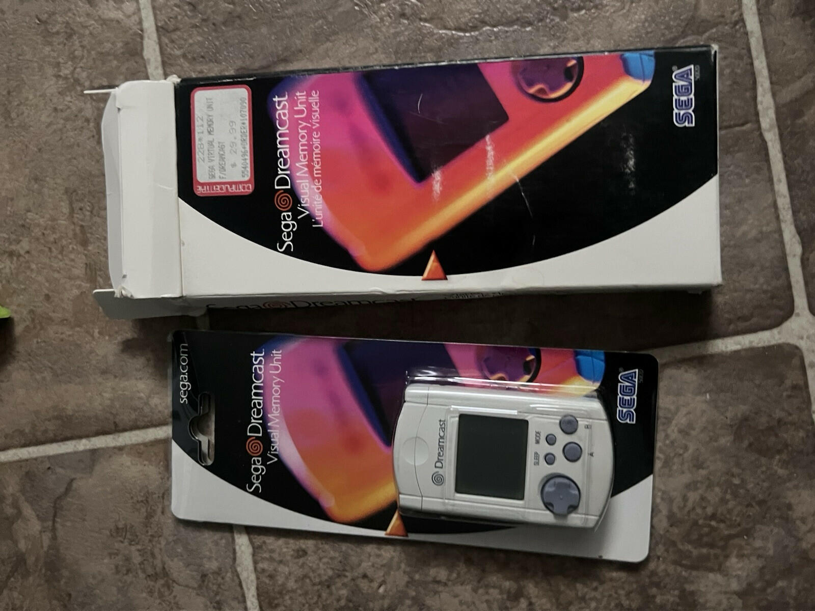 OEM Sega Dreamcast White Virtual Memory Unit VMU Memory Card CIB WITH BIG BOX