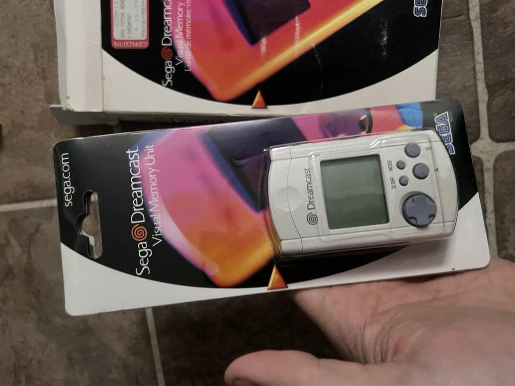 OEM Sega Dreamcast White Virtual Memory Unit VMU Memory Card CIB WITH BIG BOX