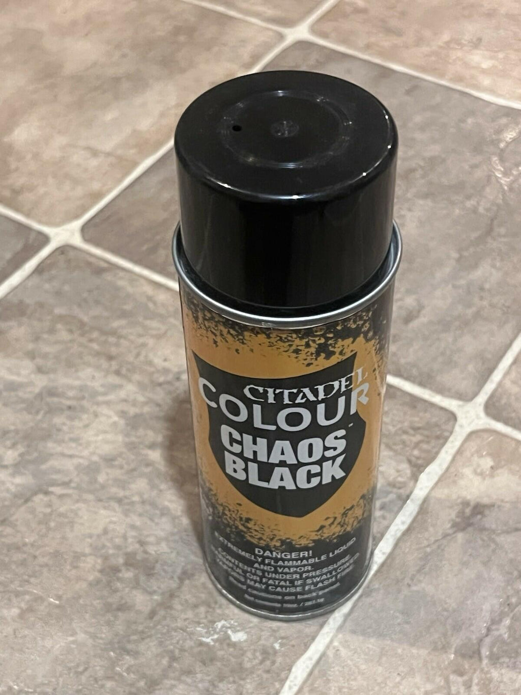 Warhammer Citadel Chaos Black Spray Primer New