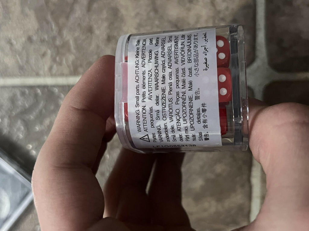 Warhammer 40,000 Dice Set Red 12mm BRAND NEW SEALED