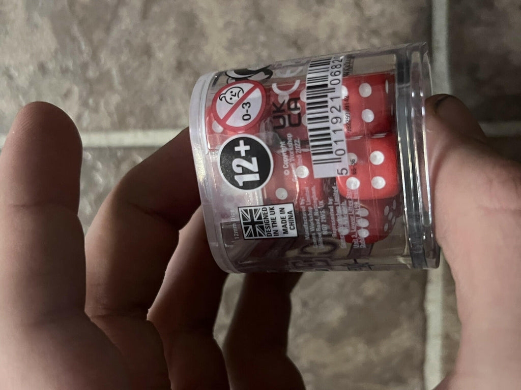 Warhammer 40,000 Dice Set Red 12mm BRAND NEW SEALED