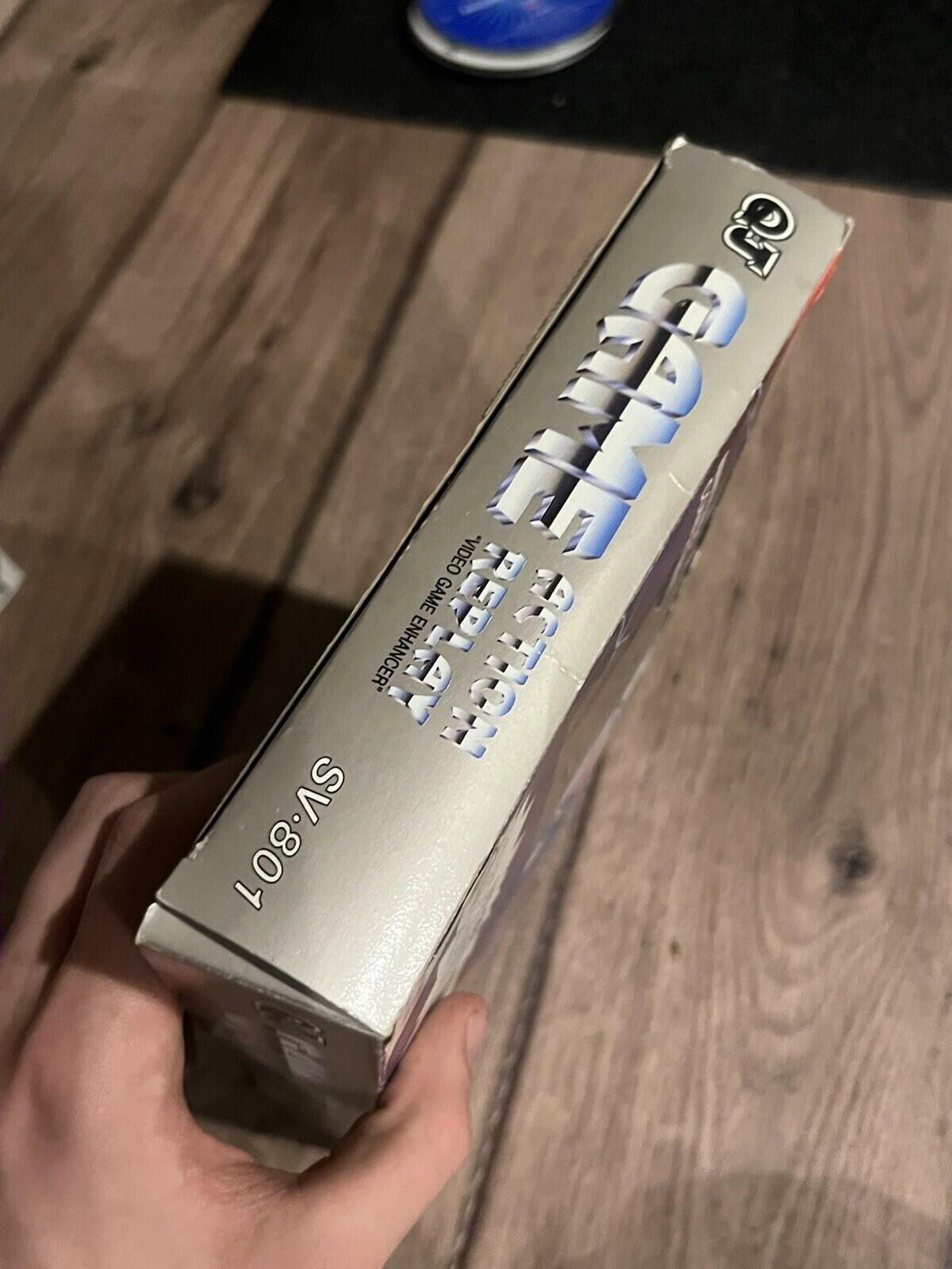 QJ Game Action Replay SV-801 Nintendo NES CIB Complete in Box w/Manual Reg Card