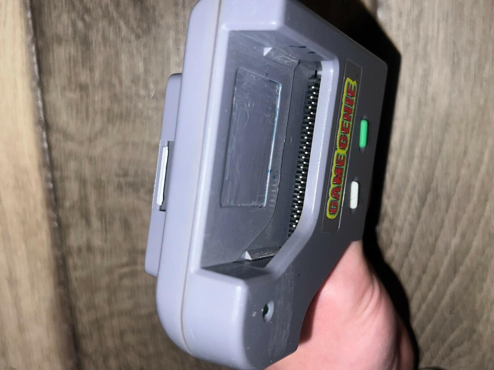 Game Genie for Game Boy NO CODE BOOK BROKEN CODE BOOK DOOR