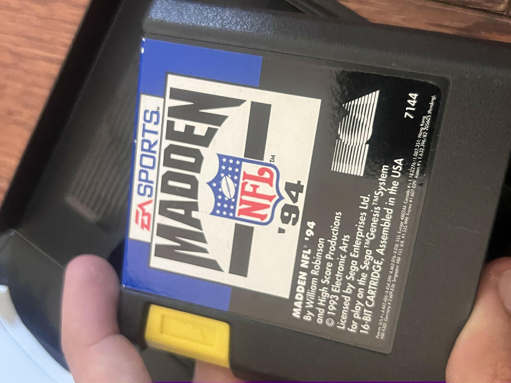 Madden NFL '94 (Sega Genesis, 1994) CIB MANUAL MISSING PAGE