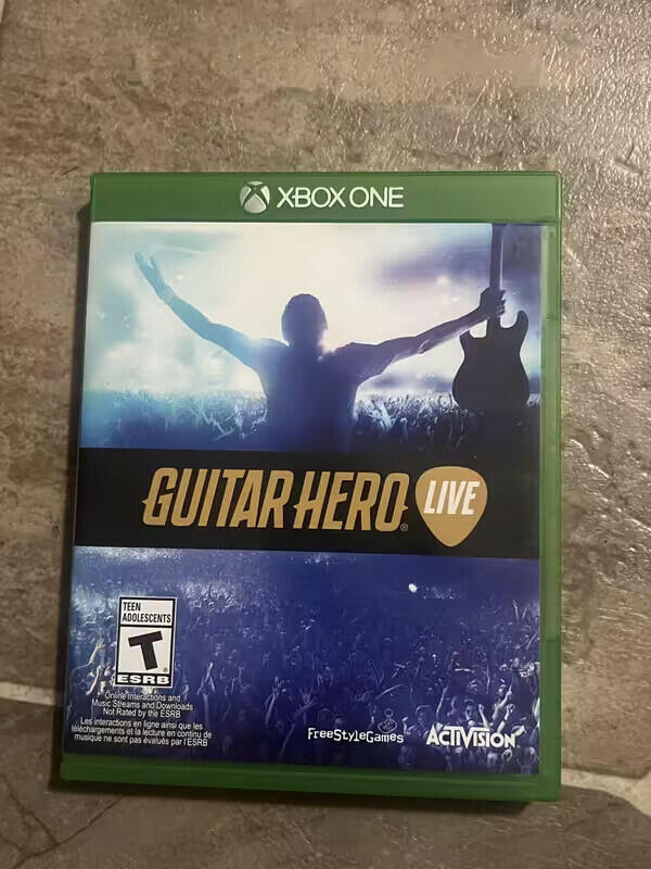 Guitar Hero Live (Microsoft Xbox One, 2015) CIB