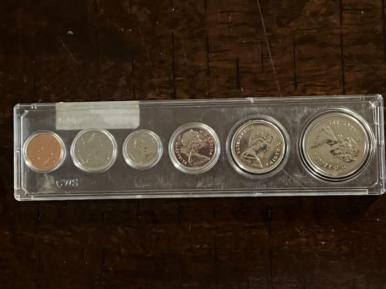 1975 Prooflike Canada Coin Year Set In Plastic Case