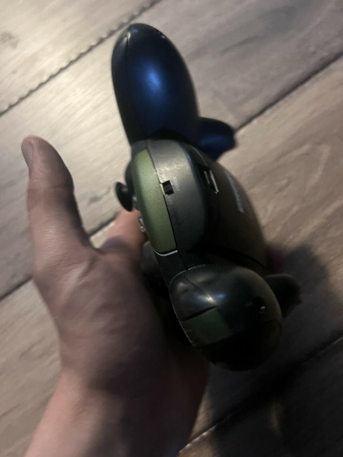 Hip Gear Original Microsoft Xbox Wireless Controller With Receiver Dongle Green