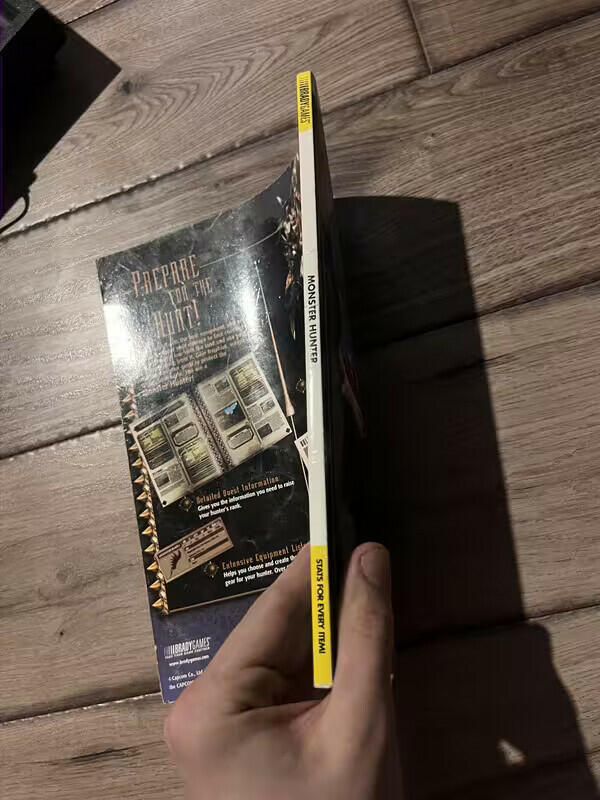 Monster Hunter Brady Games Capcom Playstation 2 PS2 Strategy Guide