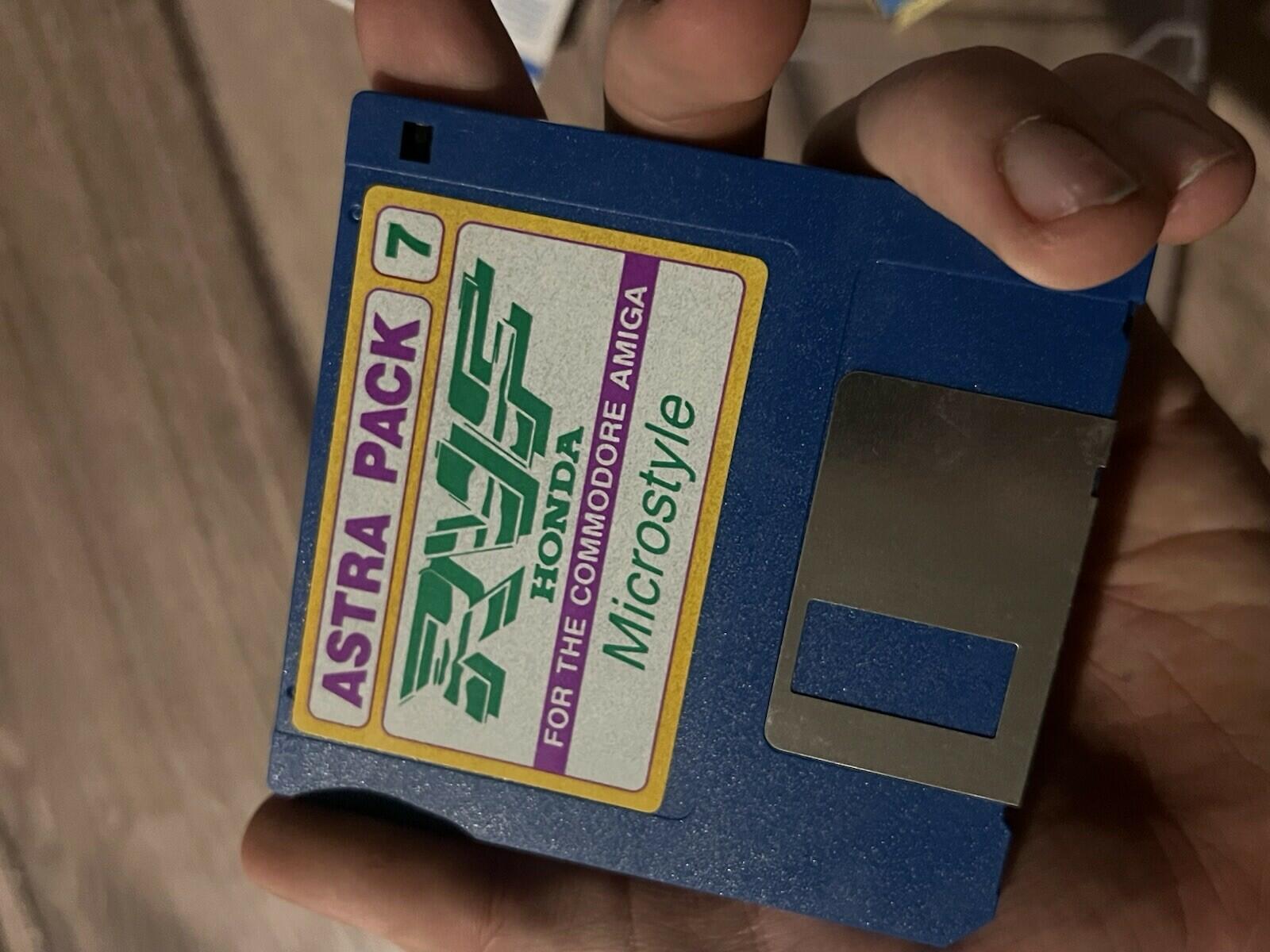 RVF Honda Commodore Amiga Spiel in OVP CIB COMPLETE