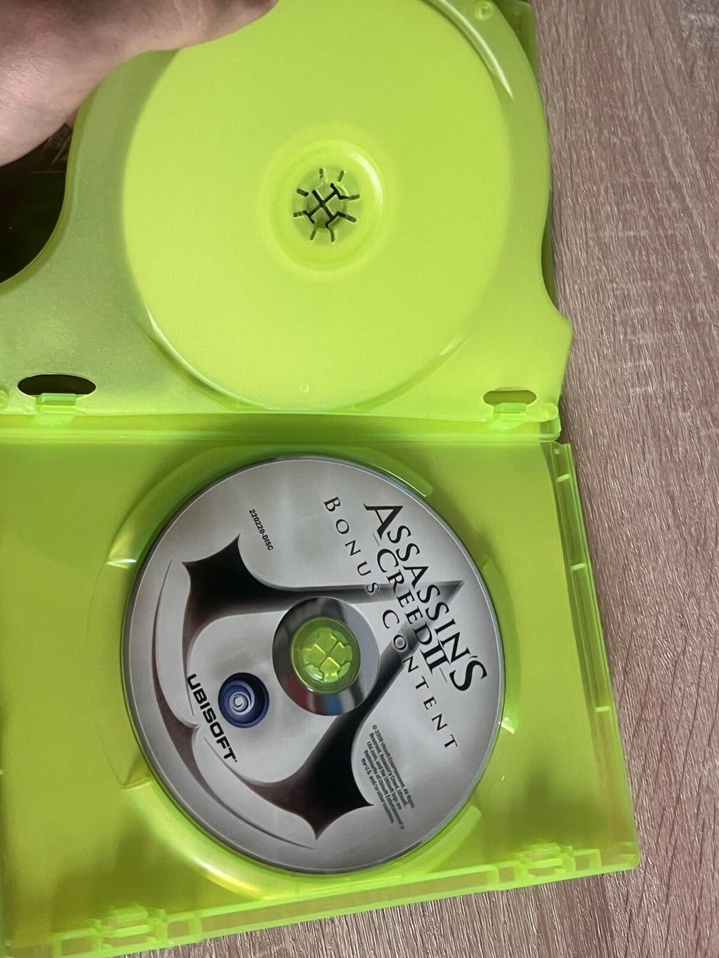 Assassin's Creed 2 II (Microsoft Xbox 360, 2009) CIB WITH BONUS DISC