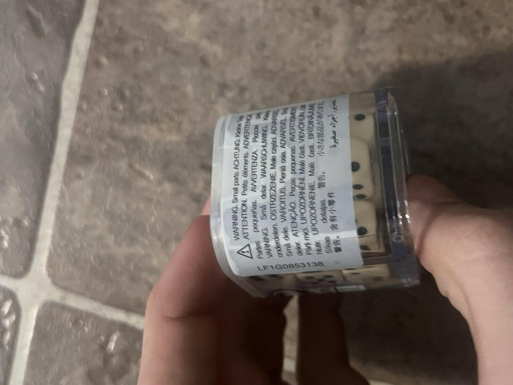 Warhammer Age of Sigmar Ivory Dice BRAND NEW SEALED