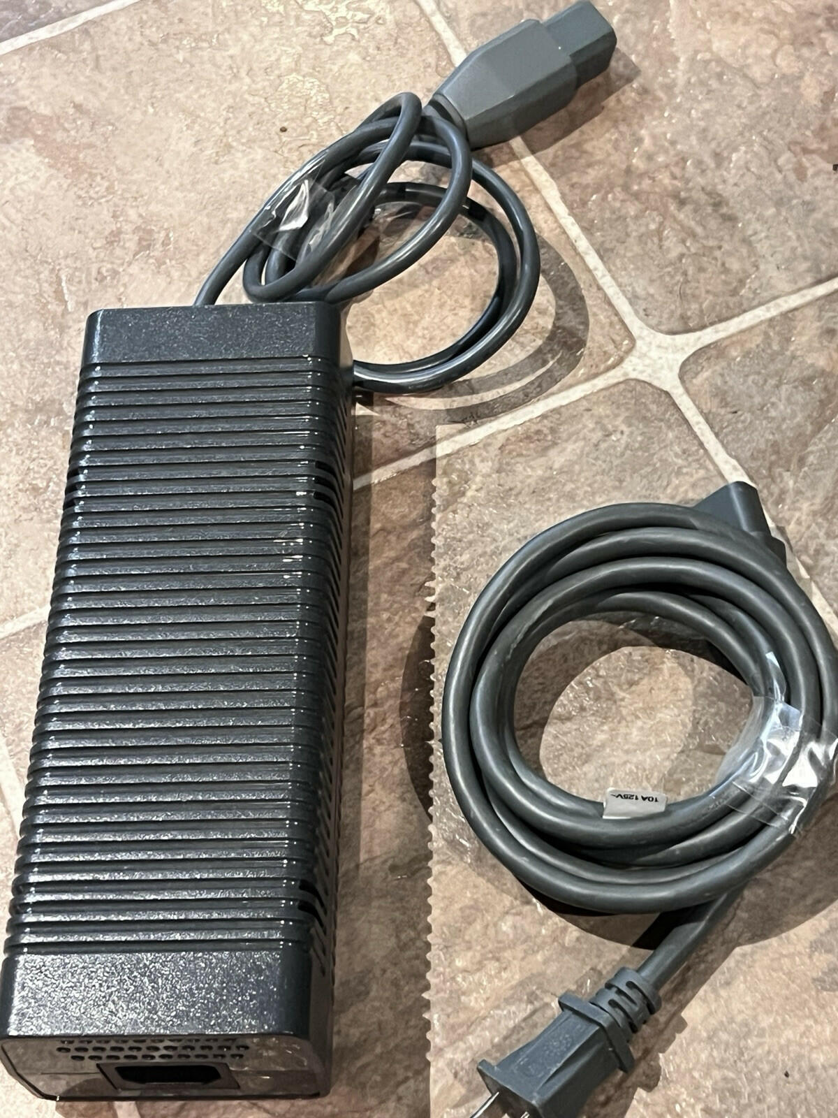 Xbox 360 AC Power Supply Adapter Microsoft PB-2151-02MX X819576-004