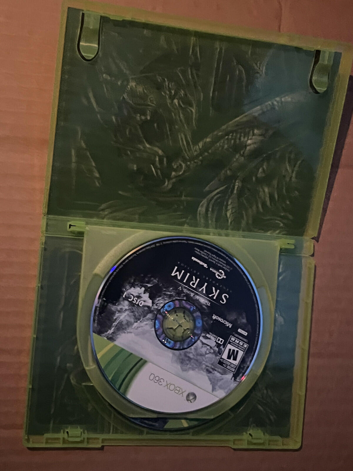 Elder Scrolls V: Skyrim - Legendary Edition (Microsoft Xbox 360, 2013) NO MANUAL