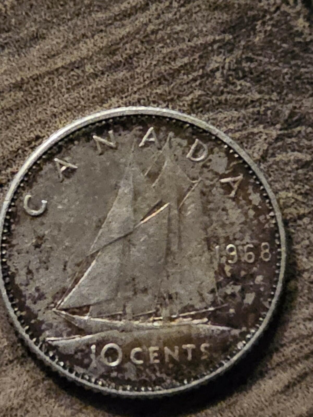 1968 Canada Canadian 10 Cents Elizabeth II Sailboat Silver Coin