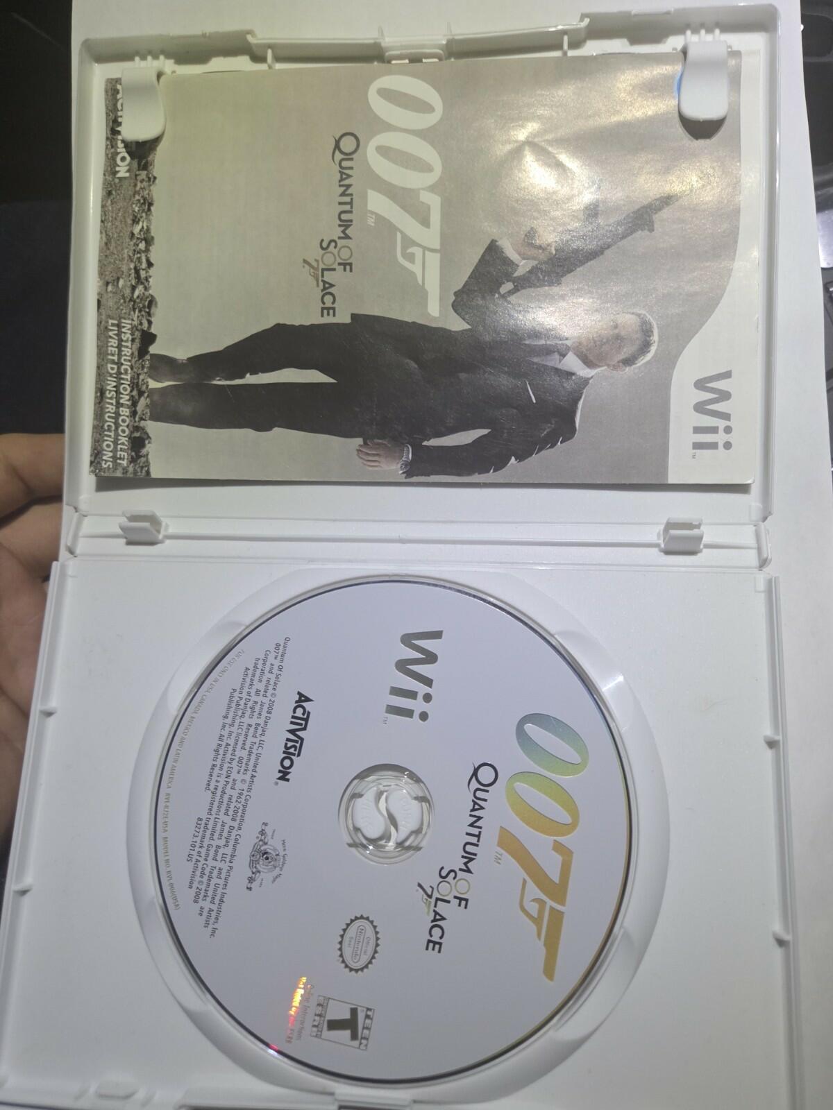 007 Quantum of Solace (Nintendo Wii, 2008) CIB COMPLETE