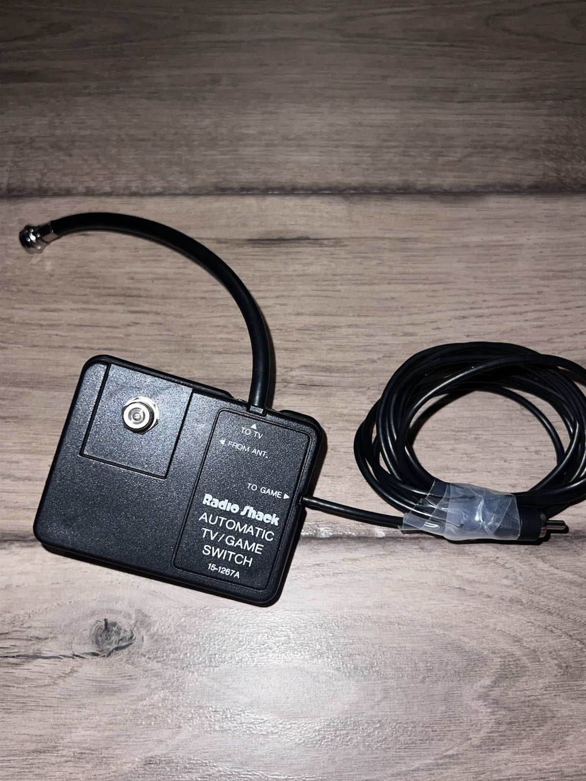 Radio Shack Automatic TV/Game Switch 15-1267A