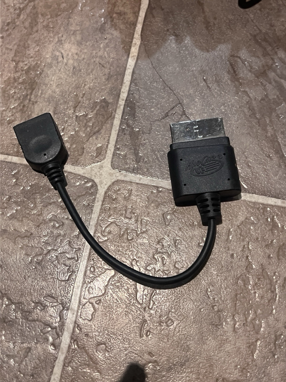 Mad Catz Xbox 360 to Sony Playstation AV Cable Adapter