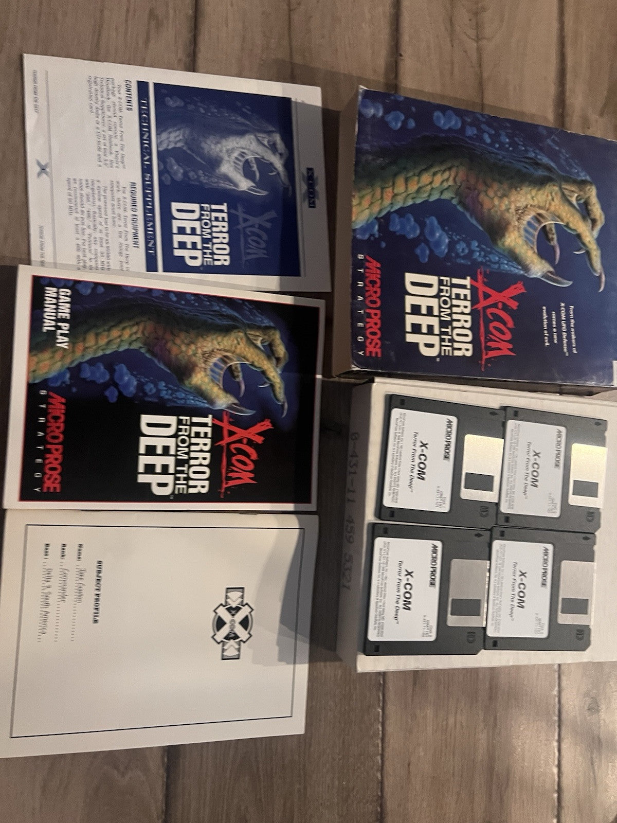 X-COM Terror From the Deep (PC, 1995) Vtg Computer Video Game Floppy Disks IBM