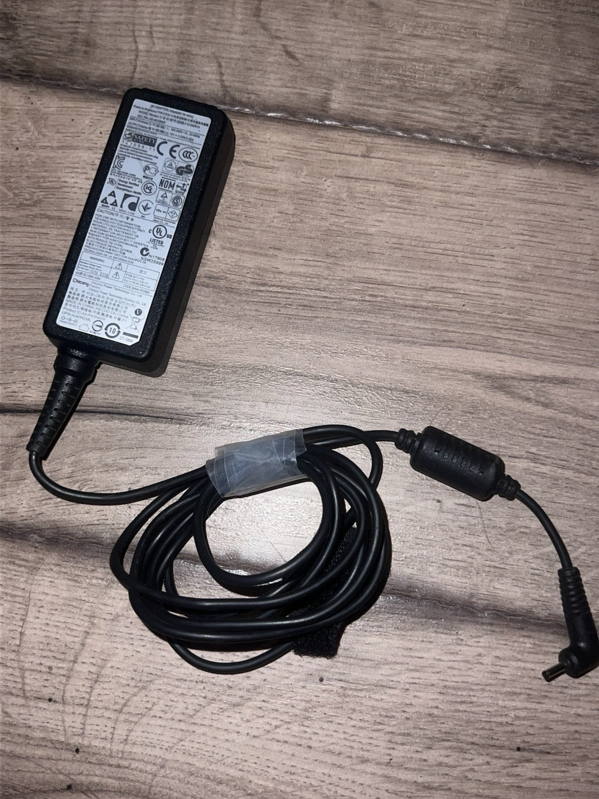 Genuine Samsung Charger Chromebook A12-040N1A AC Adapter AD-4012NHF 12V 3.33A